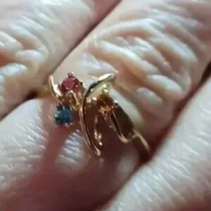 Gold-plated Mother's ring. yellow